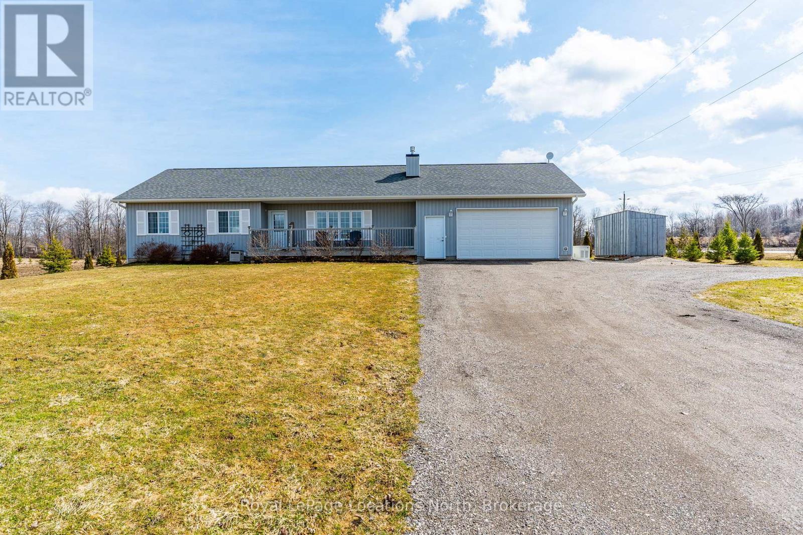 105 Inkerman Street, Grey Highlands, Ontario  N0C 1E0 - Photo 2 - X12066999