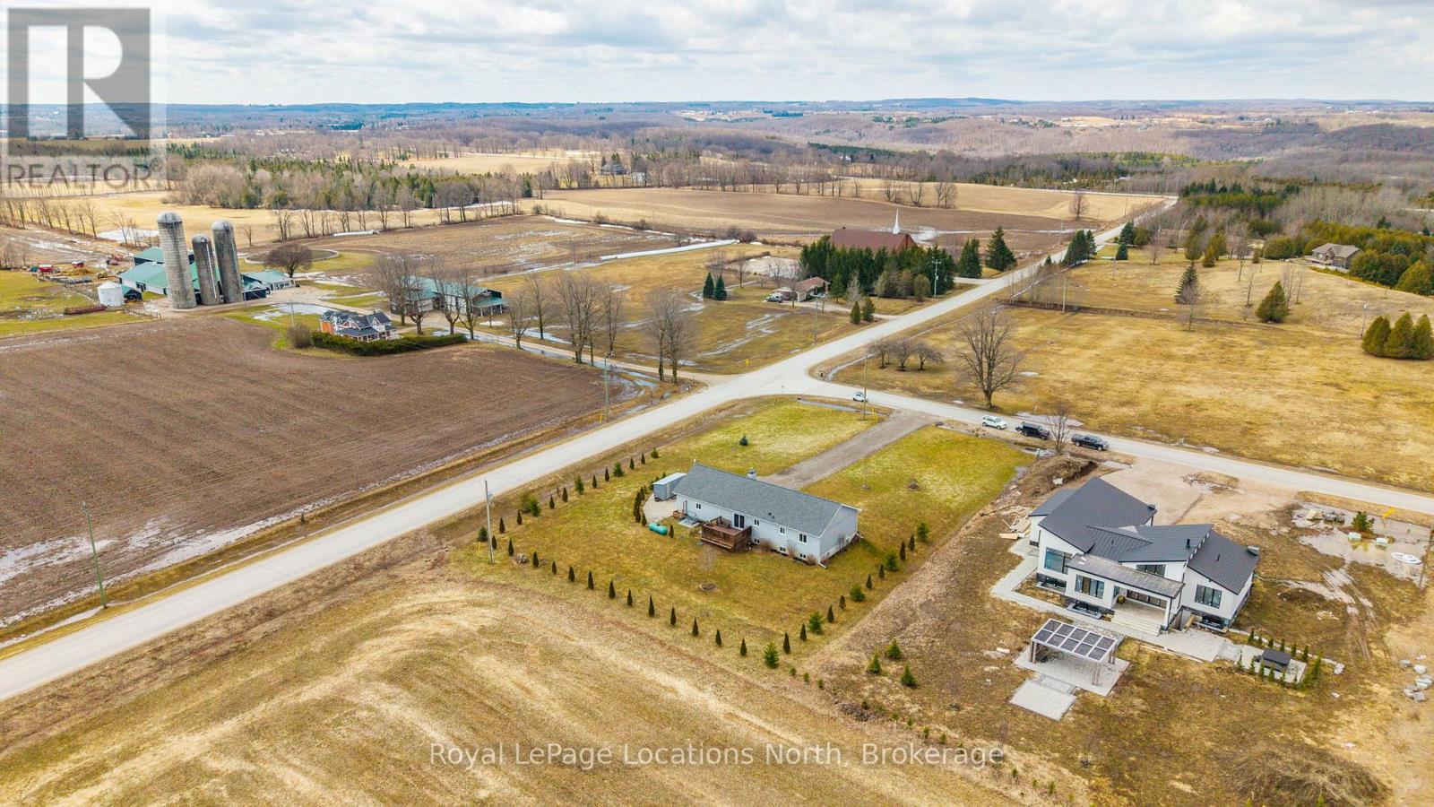 105 Inkerman Street, Grey Highlands, Ontario  N0C 1E0 - Photo 39 - X12066999
