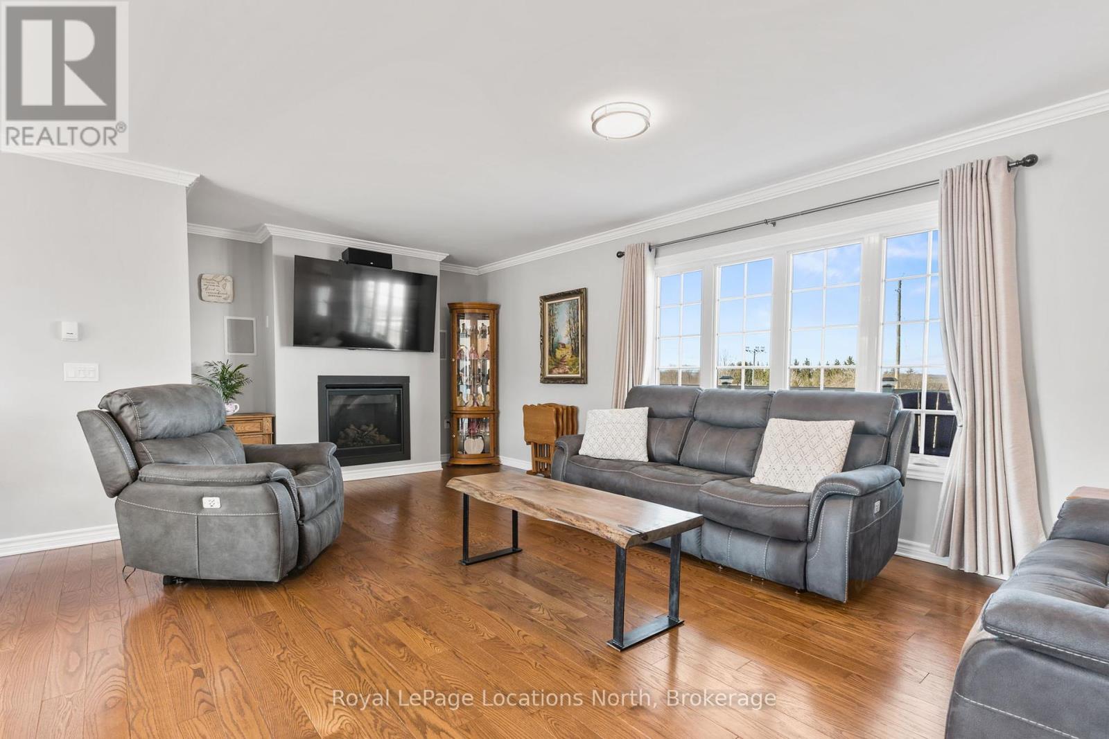 105 Inkerman Street, Grey Highlands, Ontario  N0C 1E0 - Photo 4 - X12066999