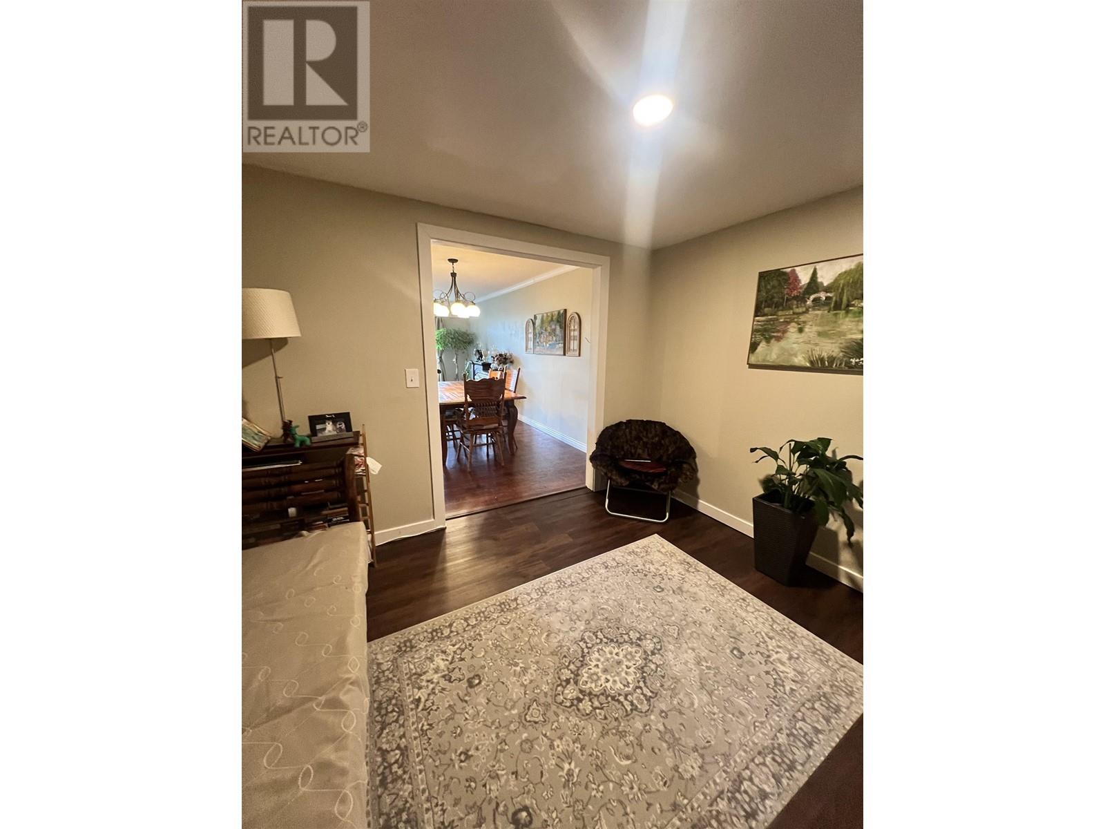8861 Horne Street, Burnaby, British Columbia  V3N 4J8 - Photo 17 - R2984560