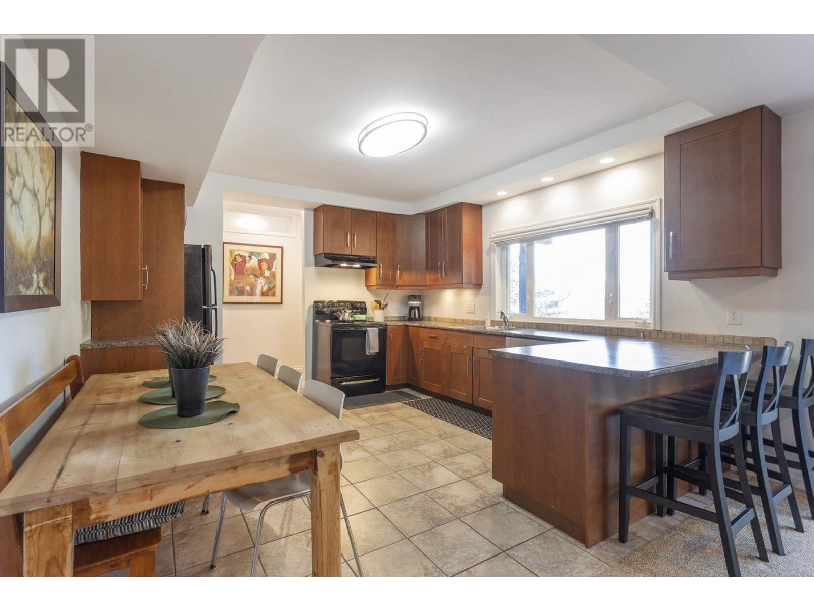 5237 Timberfeild Road, West Vancouver, British Columbia  V7W 2Y5 - Photo 32 - R2980388
