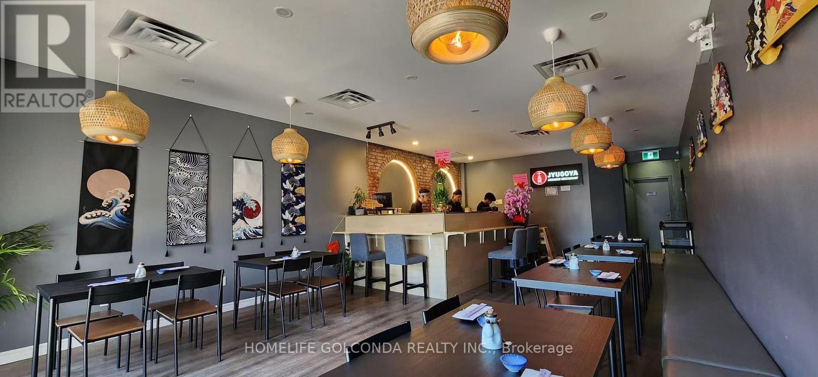 Property at 1528 BAYVIEW AVENUE image 1