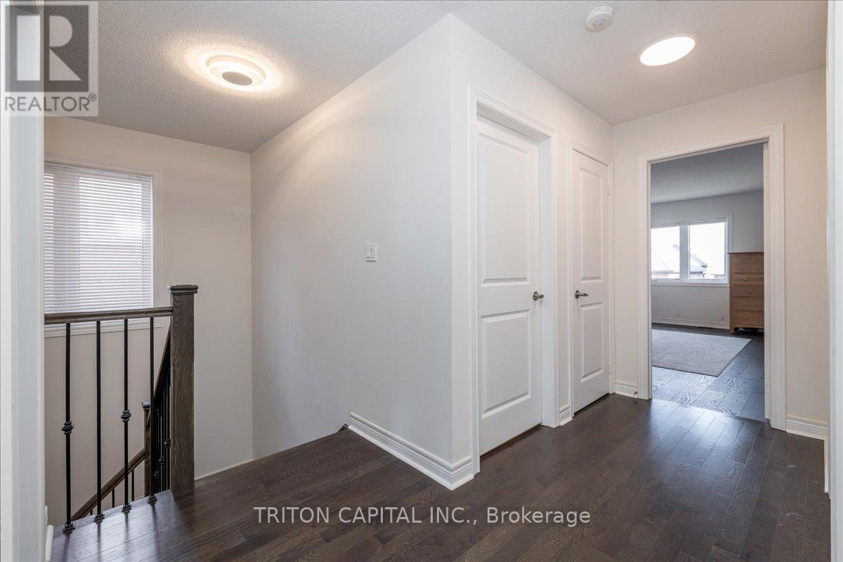 167 Inverness E Way, Bradford West Gwillimbury, Ontario  L3Z 2A6 - Photo 13 - N12066978