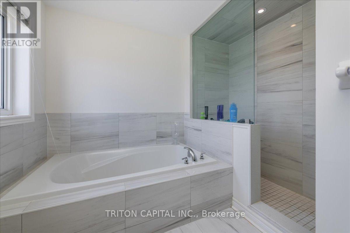 167 Inverness E Way, Bradford West Gwillimbury, Ontario  L3Z 2A6 - Photo 16 - N12066978