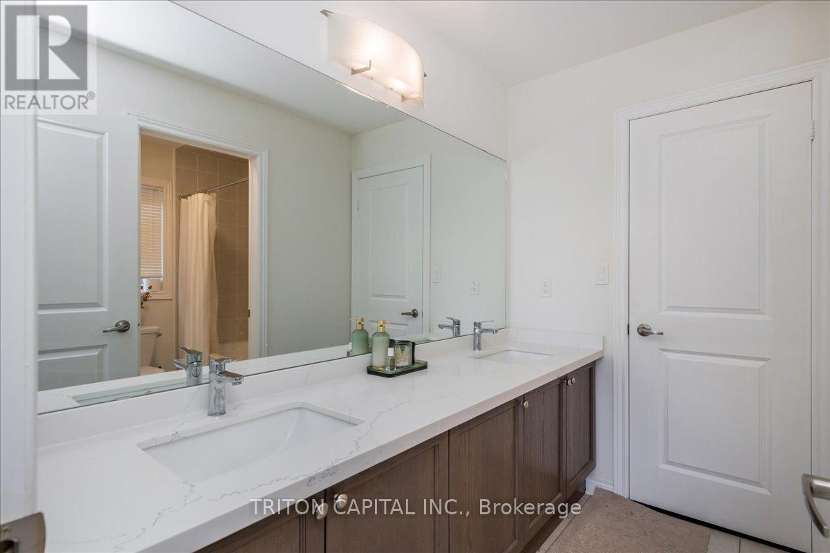 167 Inverness E Way, Bradford West Gwillimbury, Ontario  L3Z 2A6 - Photo 18 - N12066978