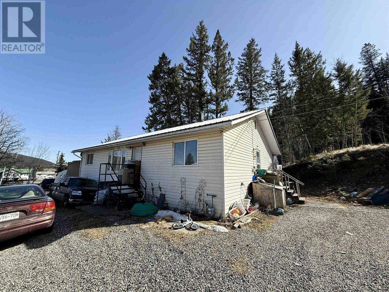 Property at 981 SCOTT ROAD image 2