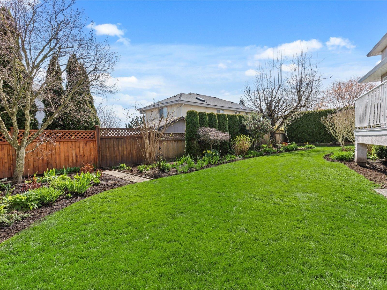 19071 63b Avenue, Surrey, British Columbia  V3S 8G5 - Photo 32 - R2986521