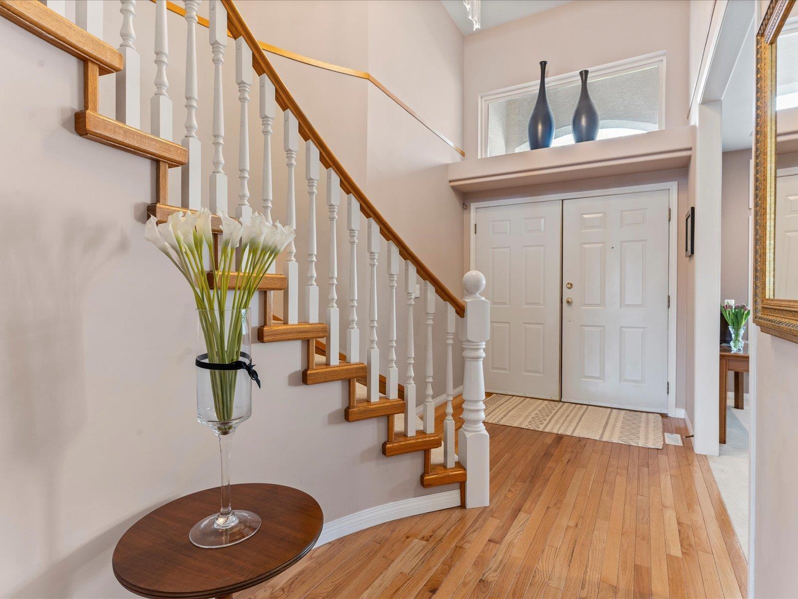 19071 63b Avenue, Surrey, British Columbia  V3S 8G5 - Photo 2 - R2986521