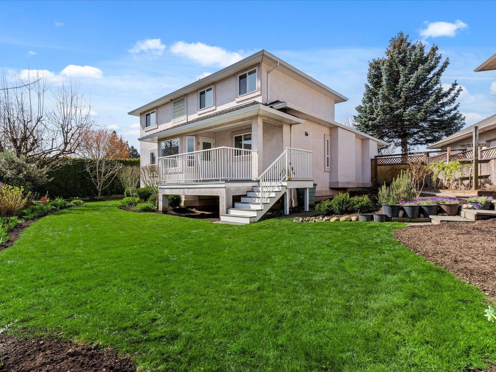 19071 63b Avenue, Surrey, British Columbia  V3S 8G5 - Photo 31 - R2986521
