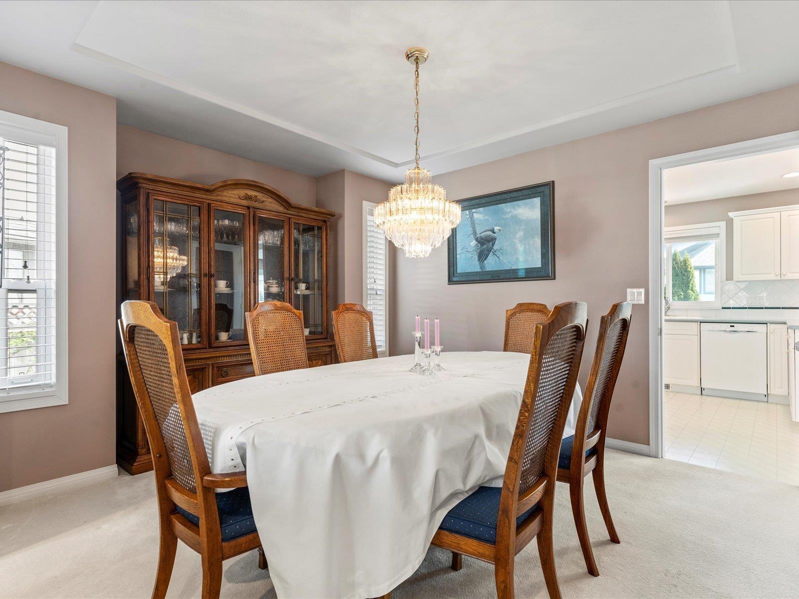 19071 63b Avenue, Surrey, British Columbia  V3S 8G5 - Photo 6 - R2986521