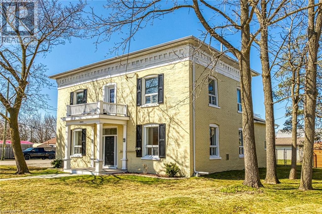 Property at 2083 MAIN Street N image 3