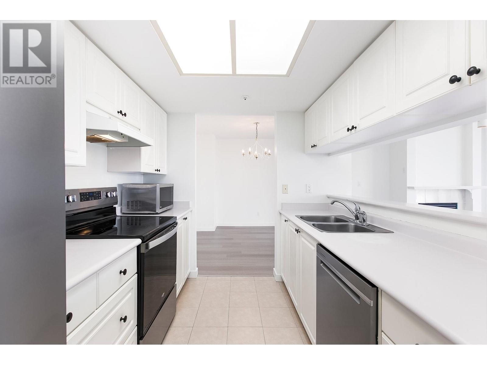 1601 719 Princess Street, New Westminster, British Columbia  V3M 6T9 - Photo 9 - R2986915