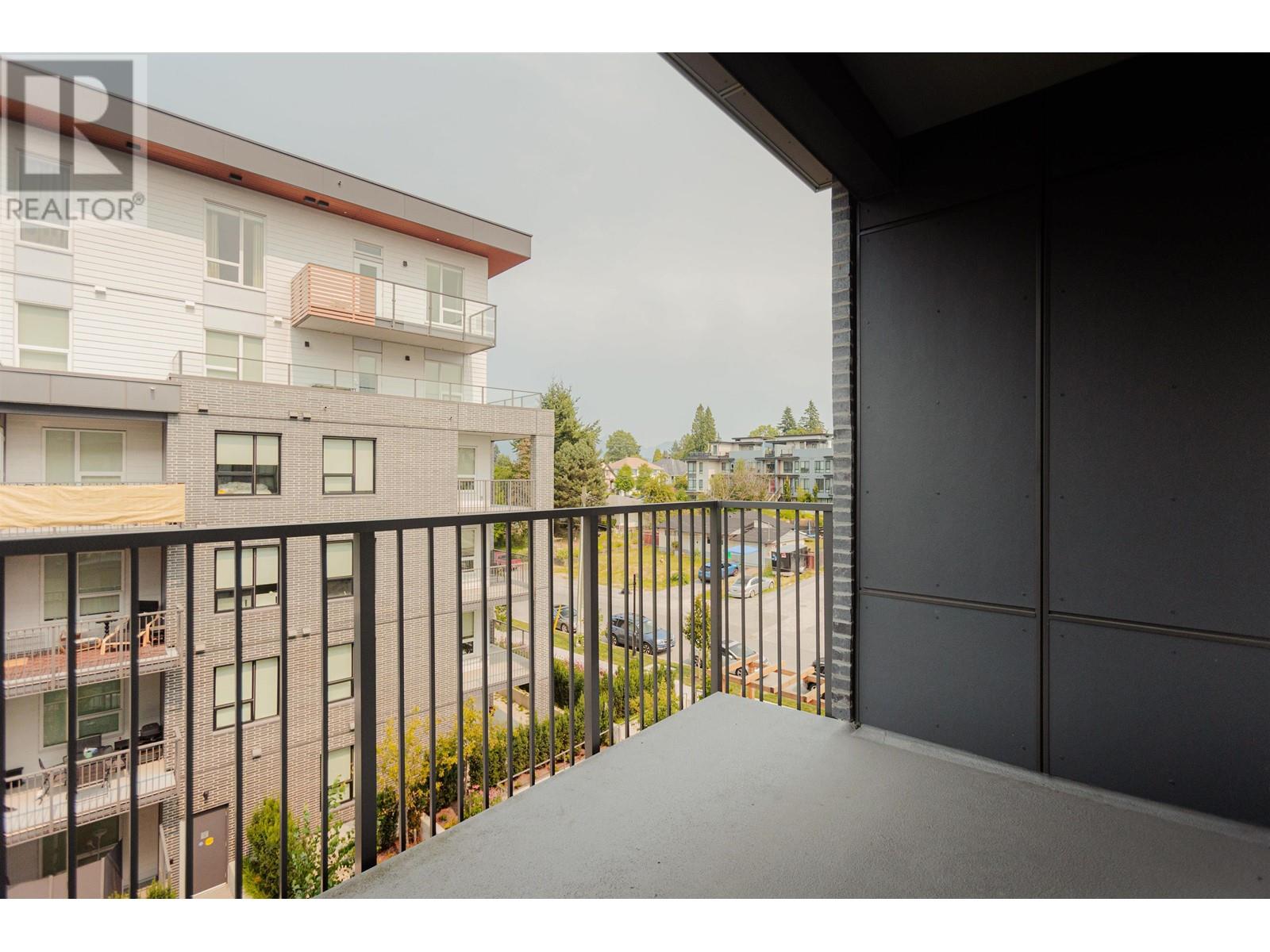 402 645 Como Lake Avenue, Coquitlam, British Columbia  V3J 0N9 - Photo 12 - R2986916