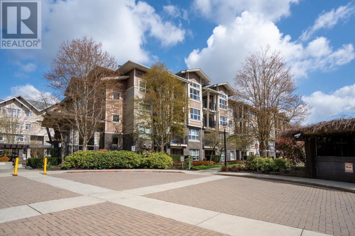 210 5775 IRMIN STREET, burnaby, British Columbia