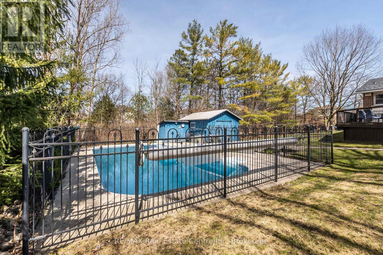 68 Hillview Drive, Wilmot, Ontario  N3A 2V3 - Photo 36 - X12067171