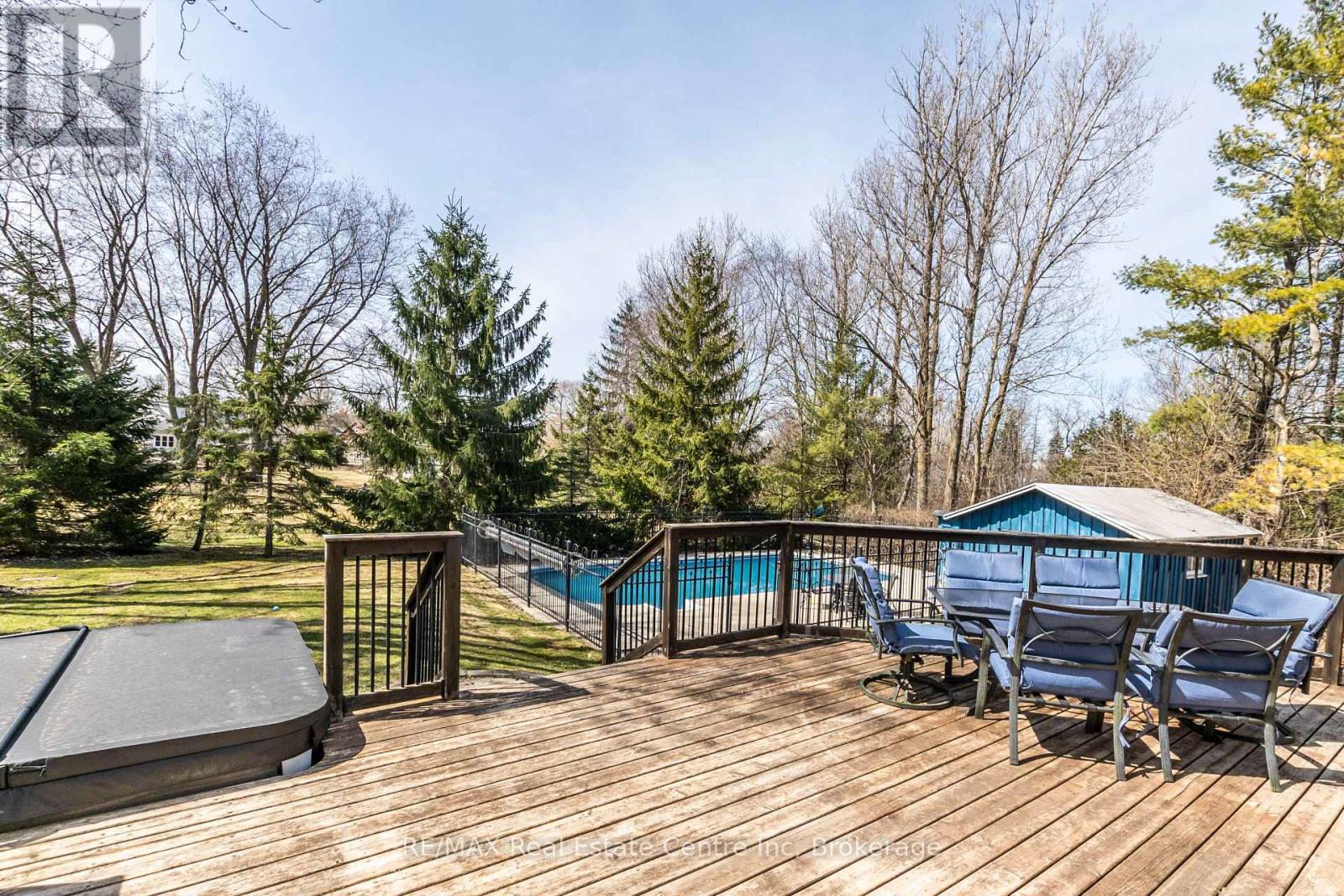 68 Hillview Drive, Wilmot, Ontario  N3A 2V3 - Photo 39 - X12067171