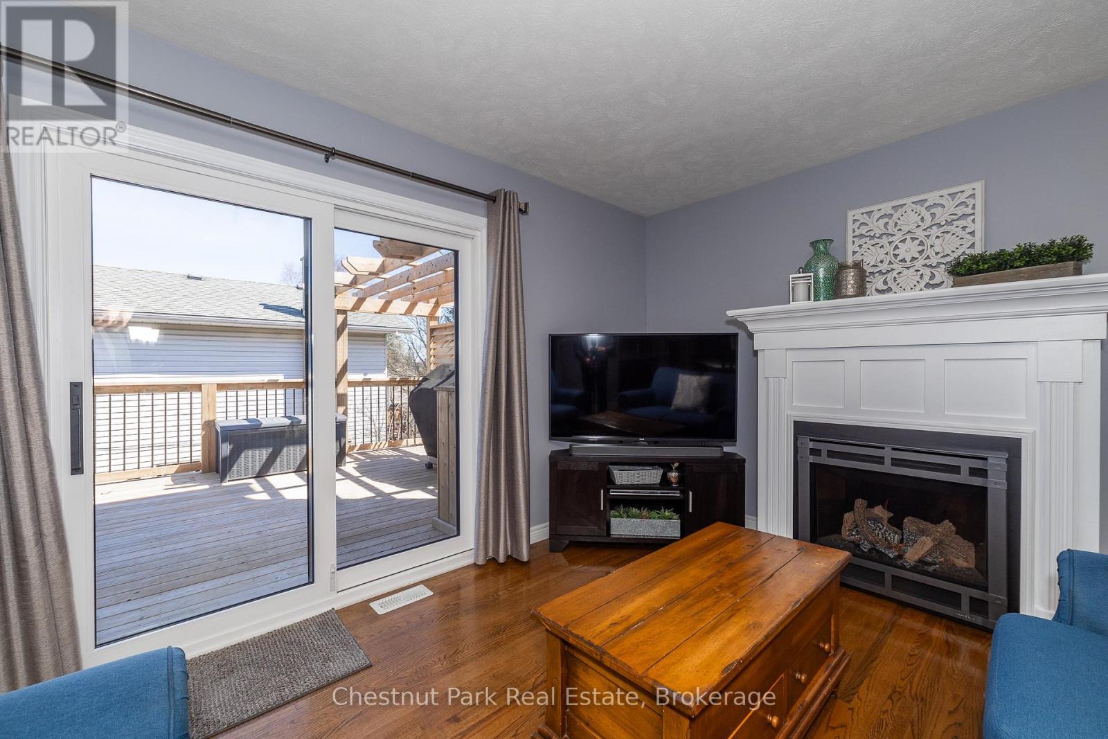 2693 8th Avenue E, Owen Sound, Ontario  N4K 6S5 - Photo 10 - X12067213