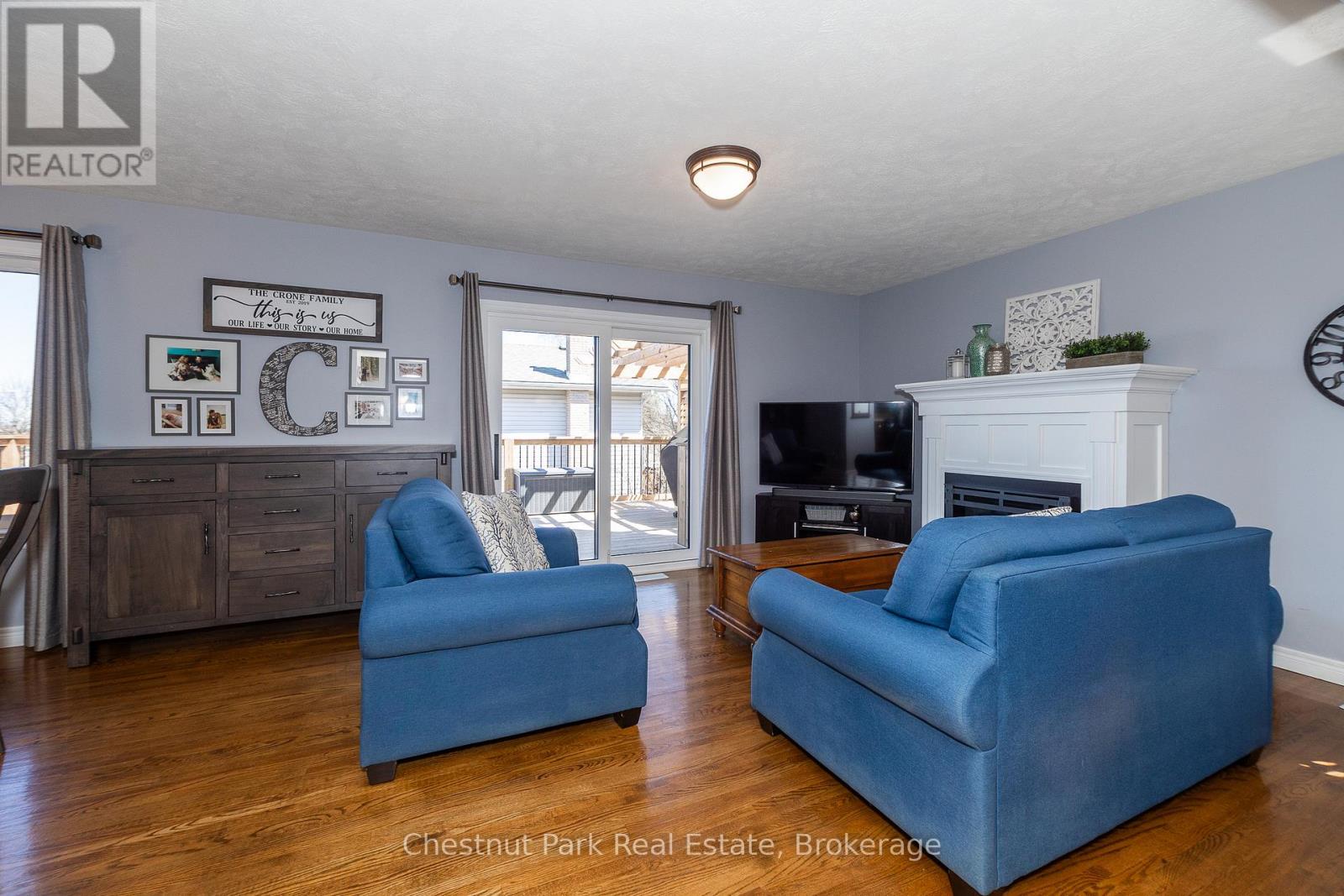 2693 8th Avenue E, Owen Sound, Ontario  N4K 6S5 - Photo 9 - X12067213