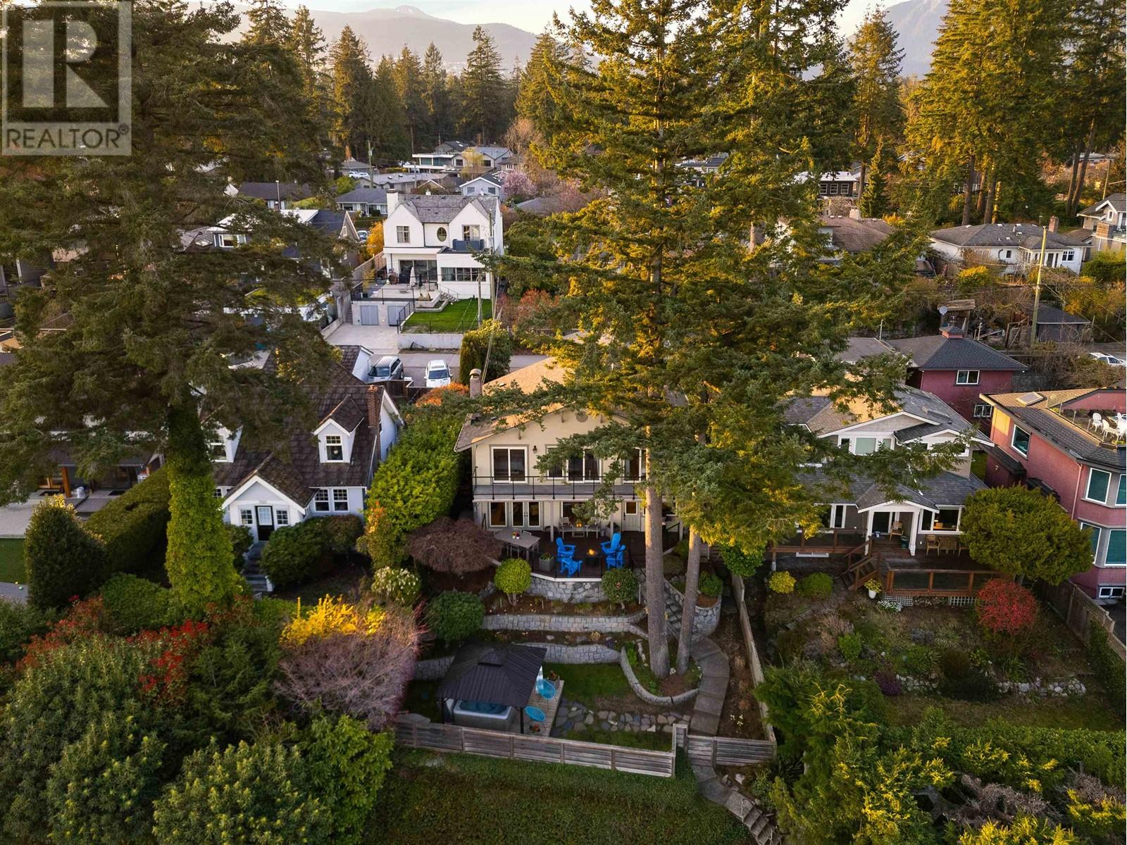 1144 W Keith Road, North Vancouver, British Columbia  V7P 1Y7 - Photo 35 - R2986864