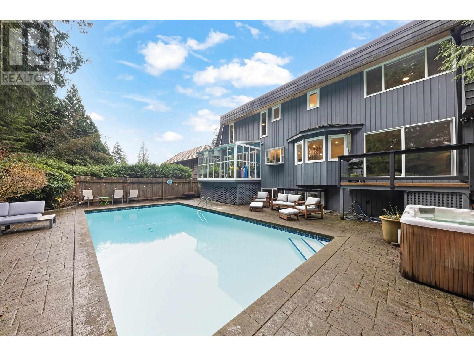 5446 Cliffridge Avenue, North Vancouver, British Columbia  V7R 4M4 - Photo 31 - R2986887