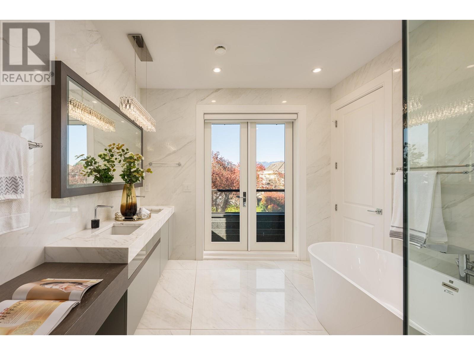 2638 W 22nd Avenue, Vancouver, British Columbia  V6L 1M2 - Photo 29 - R2986888