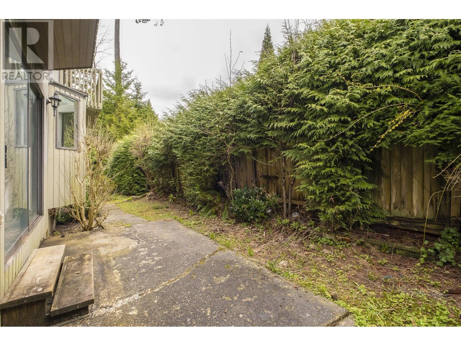 5563 Staghorn Place, North Vancouver, British Columbia  V7R 4S5 - Photo 33 - R2986905