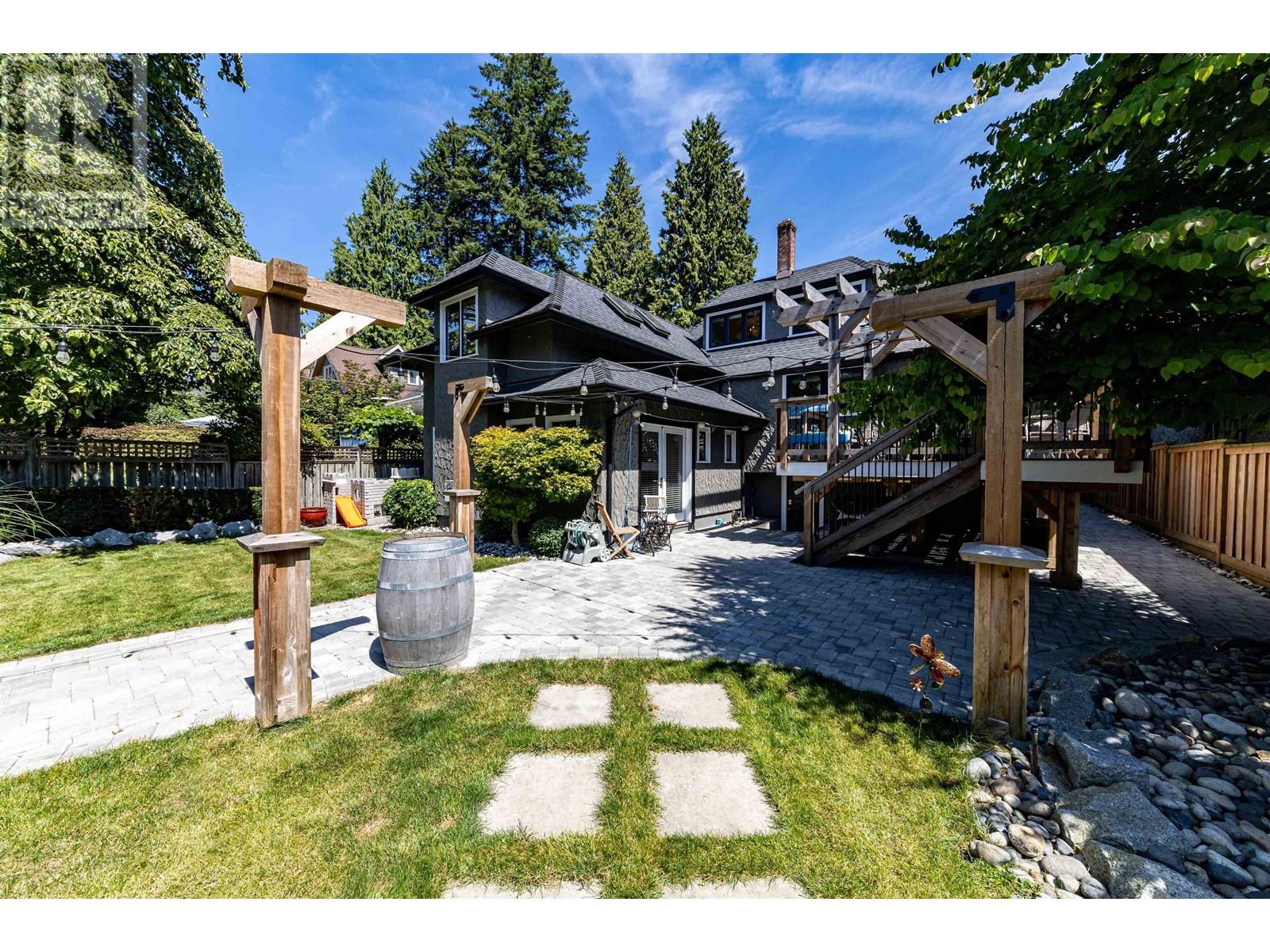 1717 Grand Boulevard, North Vancouver, British Columbia  V7L 3Y3 - Photo 27 - R2986935