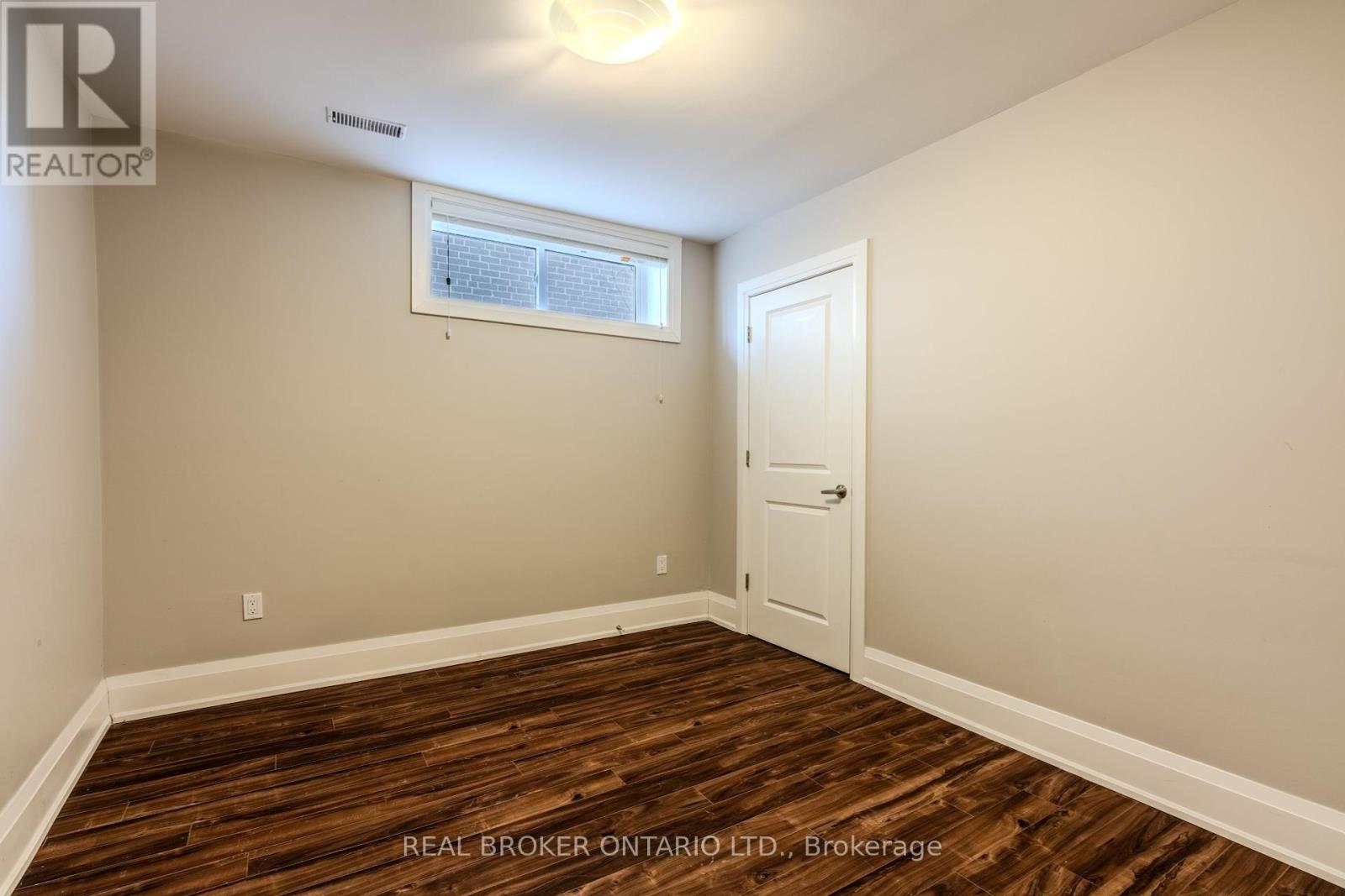 Bsmt - 45 Clifton Avenue N, Toronto, Ontario  M3H 4K9 - Photo 10 - C12067186