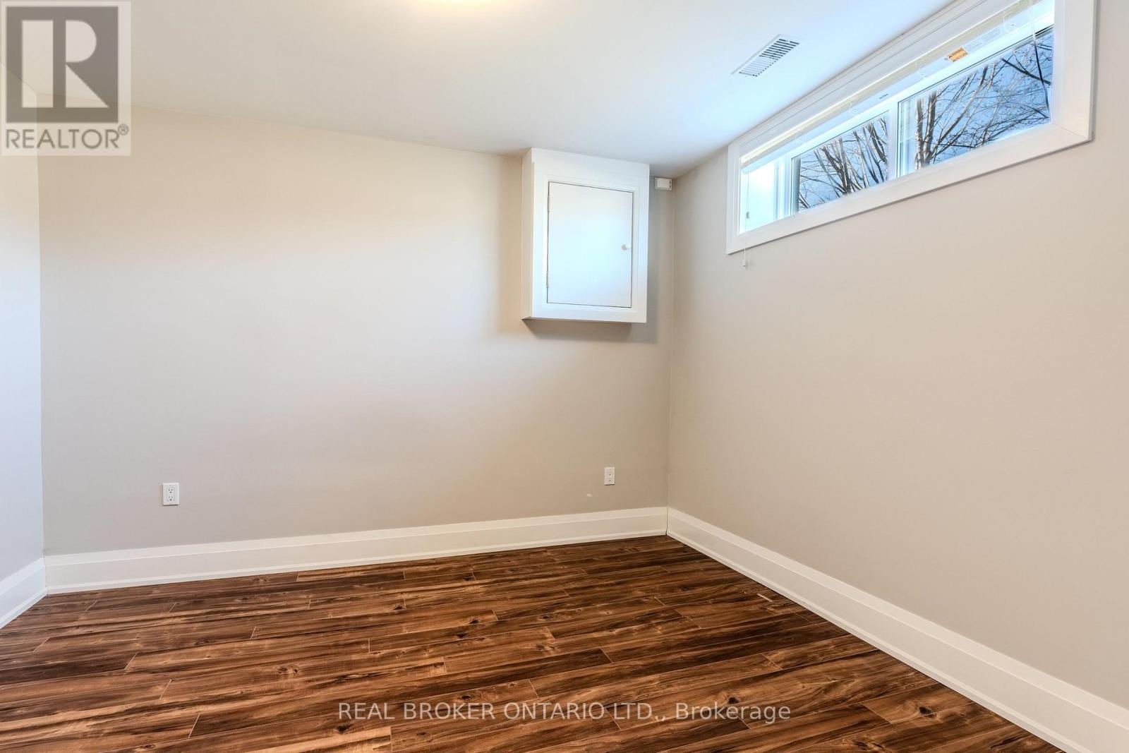 Bsmt - 45 Clifton Avenue N, Toronto, Ontario  M3H 4K9 - Photo 13 - C12067186