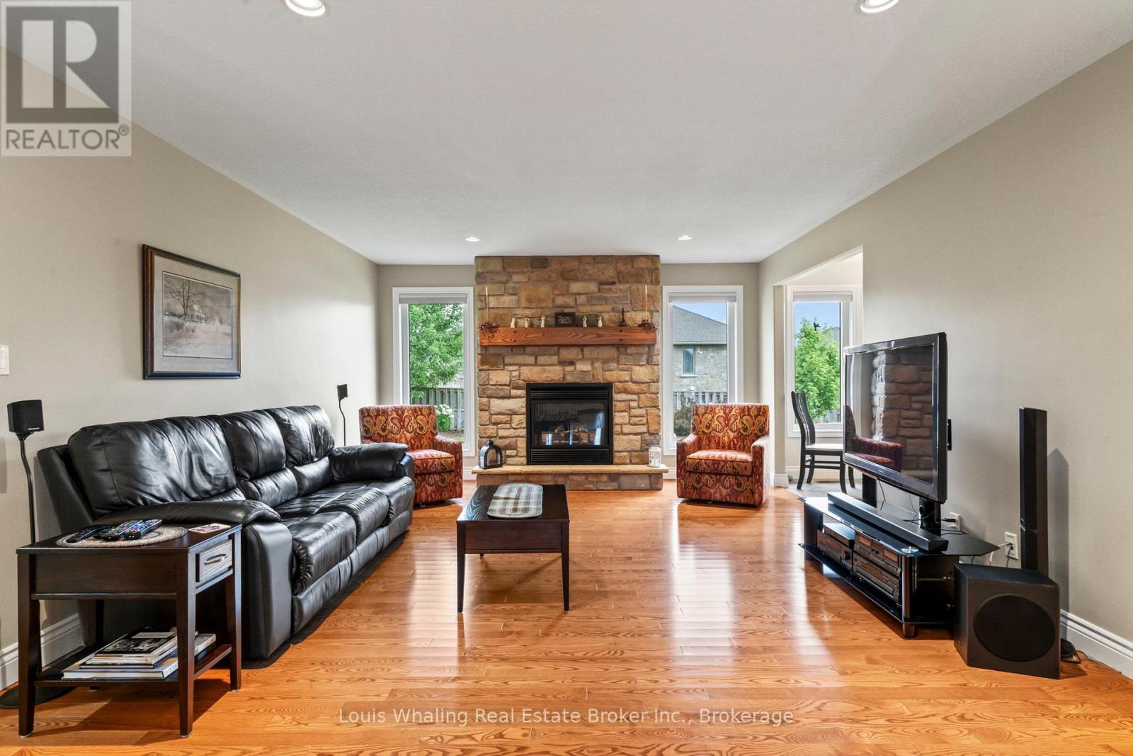Property at 408 4TH STREET S image 5