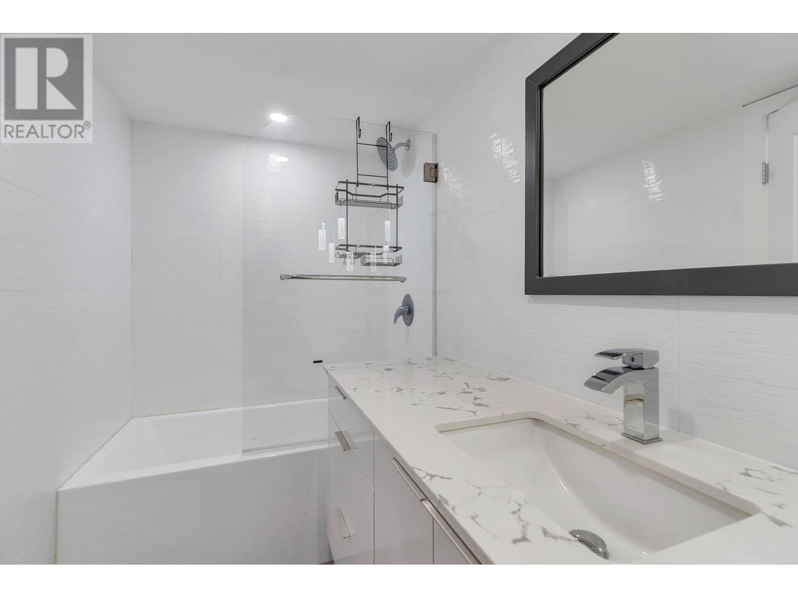 304 683 Victoria Park, North Vancouver, British Columbia  V7M 0A2 - Photo 19 - R2986735