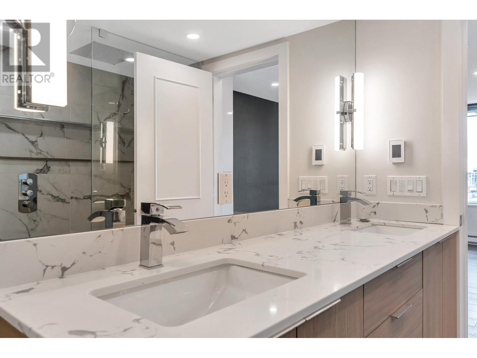 304 683 Victoria Park, North Vancouver, British Columbia  V7M 0A2 - Photo 25 - R2986735