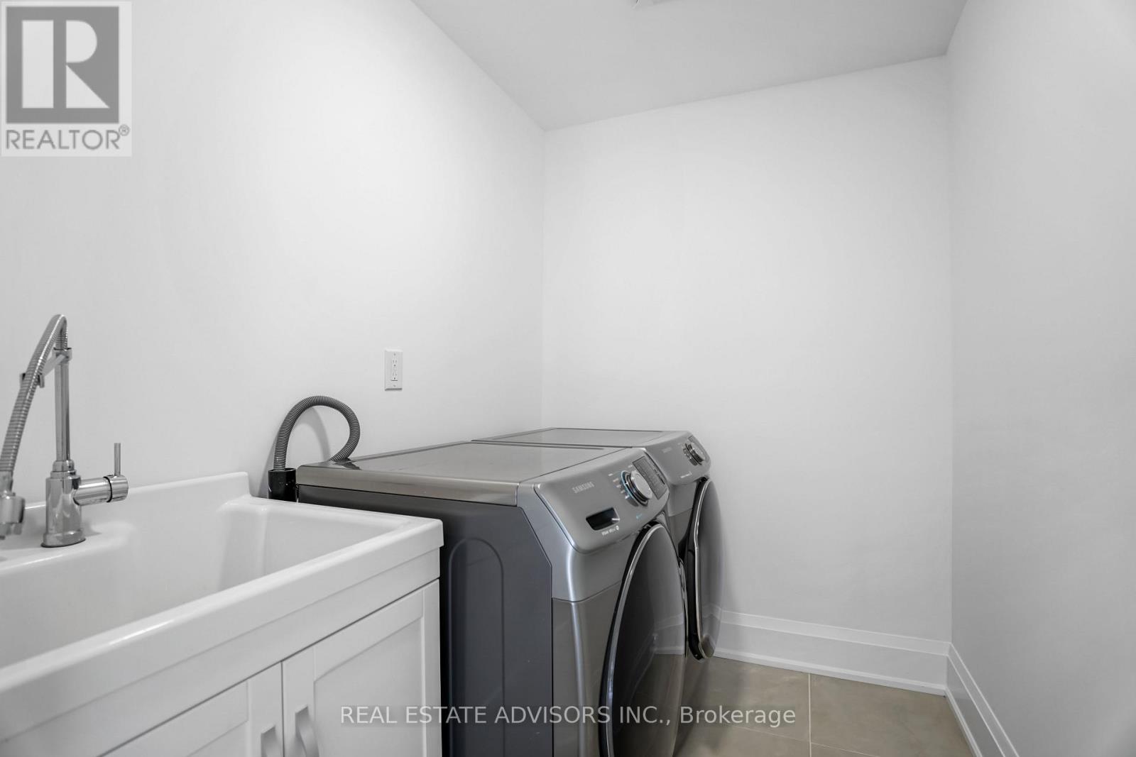 69 Fenwood Heights, Toronto, Ontario  M1M 2W1 - Photo 30 - E12024226