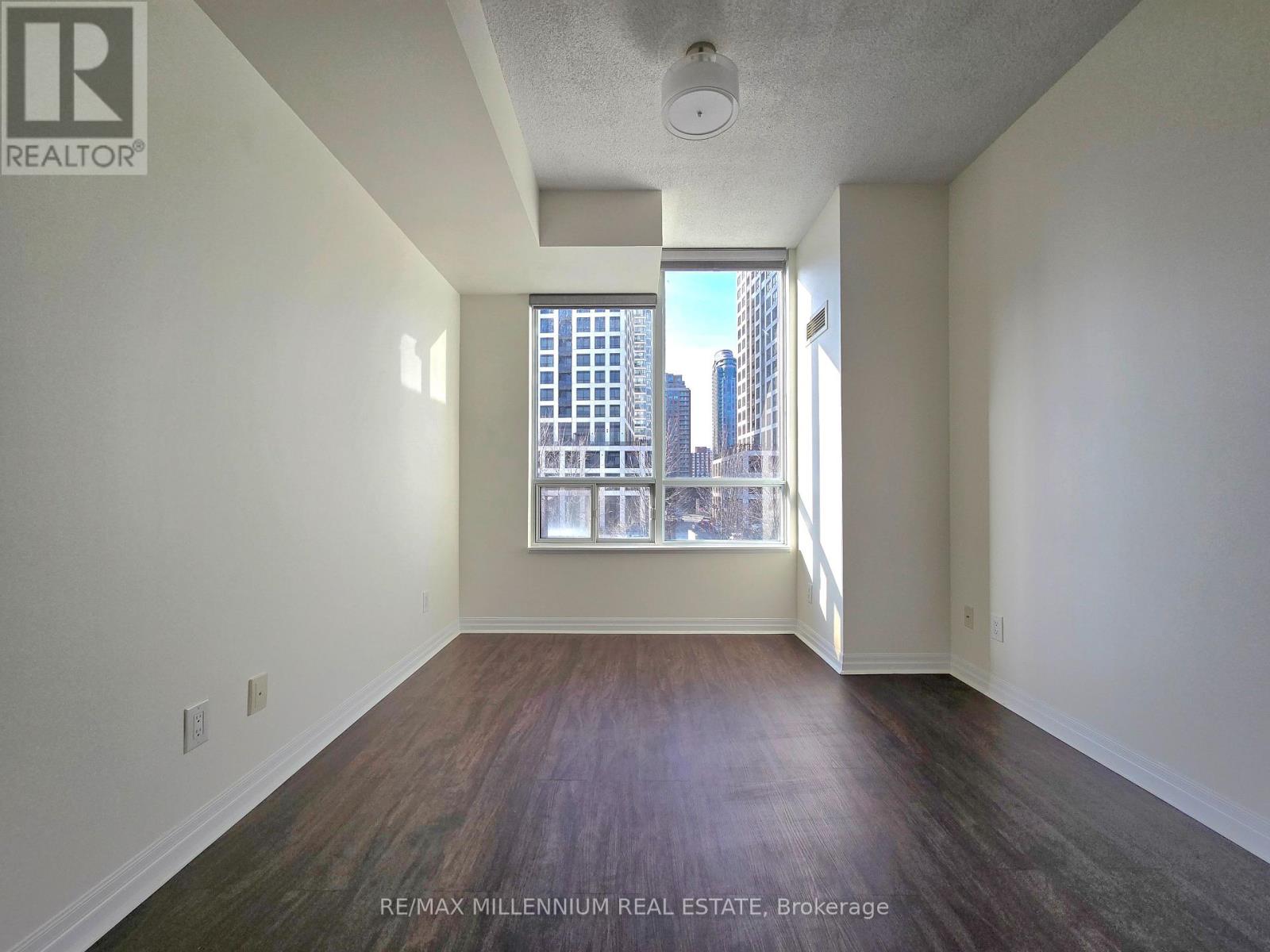 315 - 3515 Kariya Drive, Mississauga, Ontario  L5B 0C1 - Photo 16 - W12067140