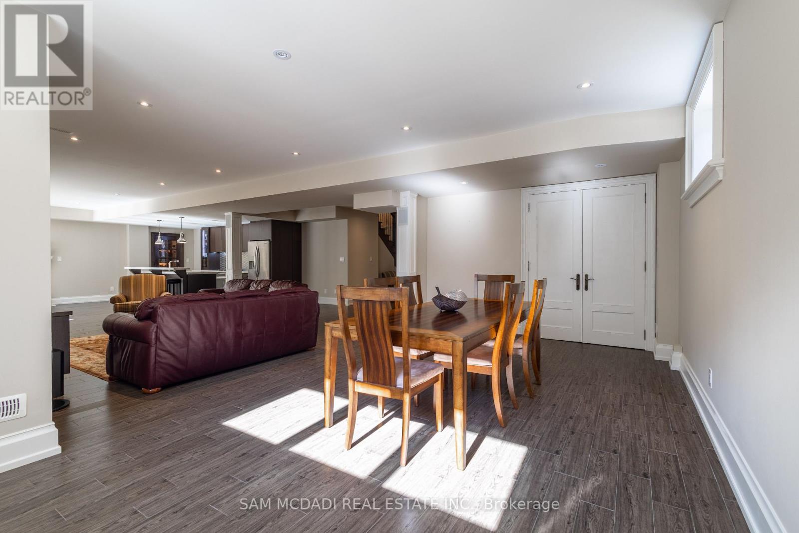 1502 Gregwood Road, Mississauga, Ontario  L5H 2T4 - Photo 34 - W12067208