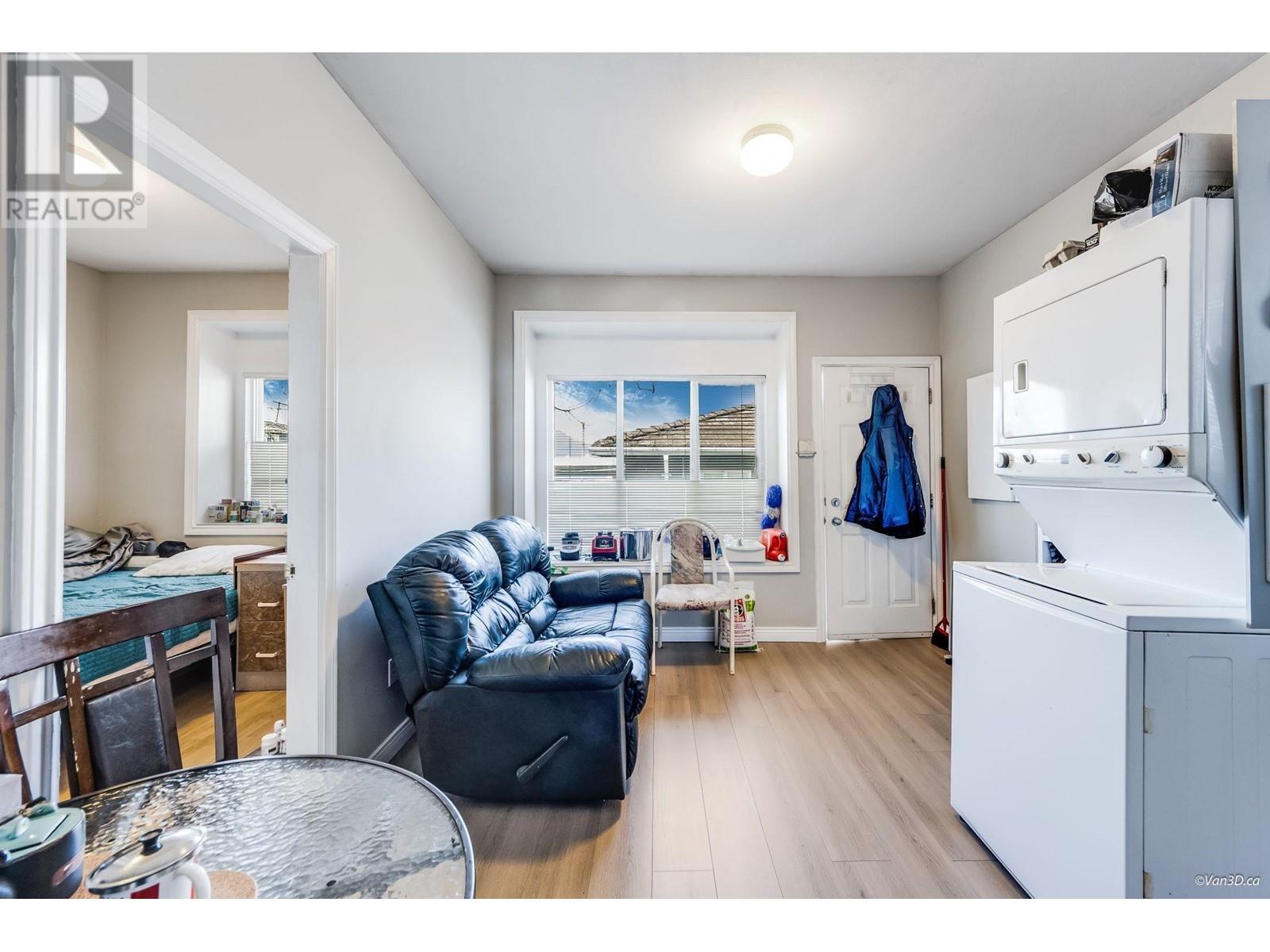3807 Regent Street, Burnaby, British Columbia  V5C 4G7 - Photo 24 - R2986816