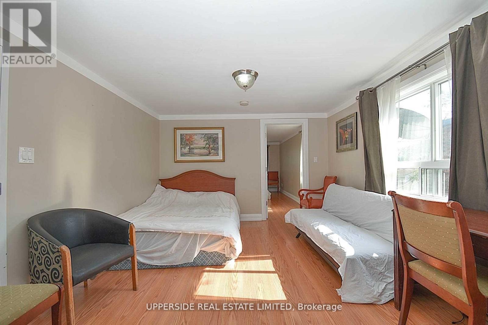 5459 Ontario Avenue, Niagara Falls (Downtown), Ontario  L2E 3S4 - Photo 10 - X12067217