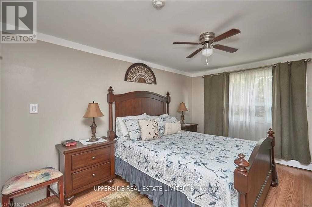 5459 Ontario Avenue, Niagara Falls (Downtown), Ontario  L2E 3S4 - Photo 6 - X12067217