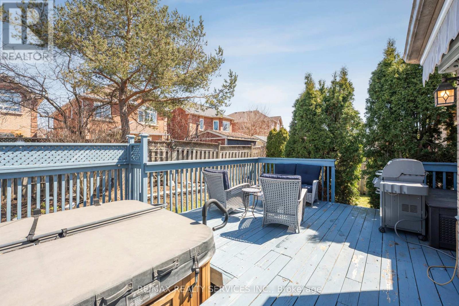 52 Buffridge Trail, Brampton, Ontario  L7A 1H8 - Photo 42 - W12067056