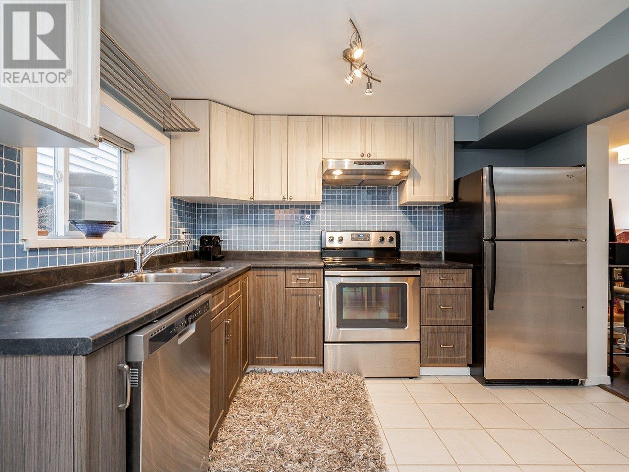 8278 18th Avenue, Burnaby, British Columbia  V3N 1K3 - Photo 19 - R2986829