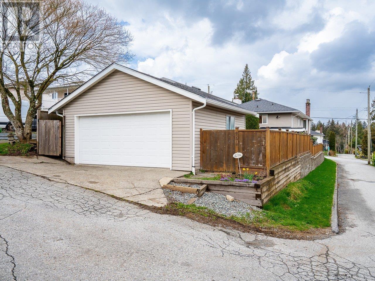 8278 18th Avenue, Burnaby, British Columbia  V3N 1K3 - Photo 29 - R2986829