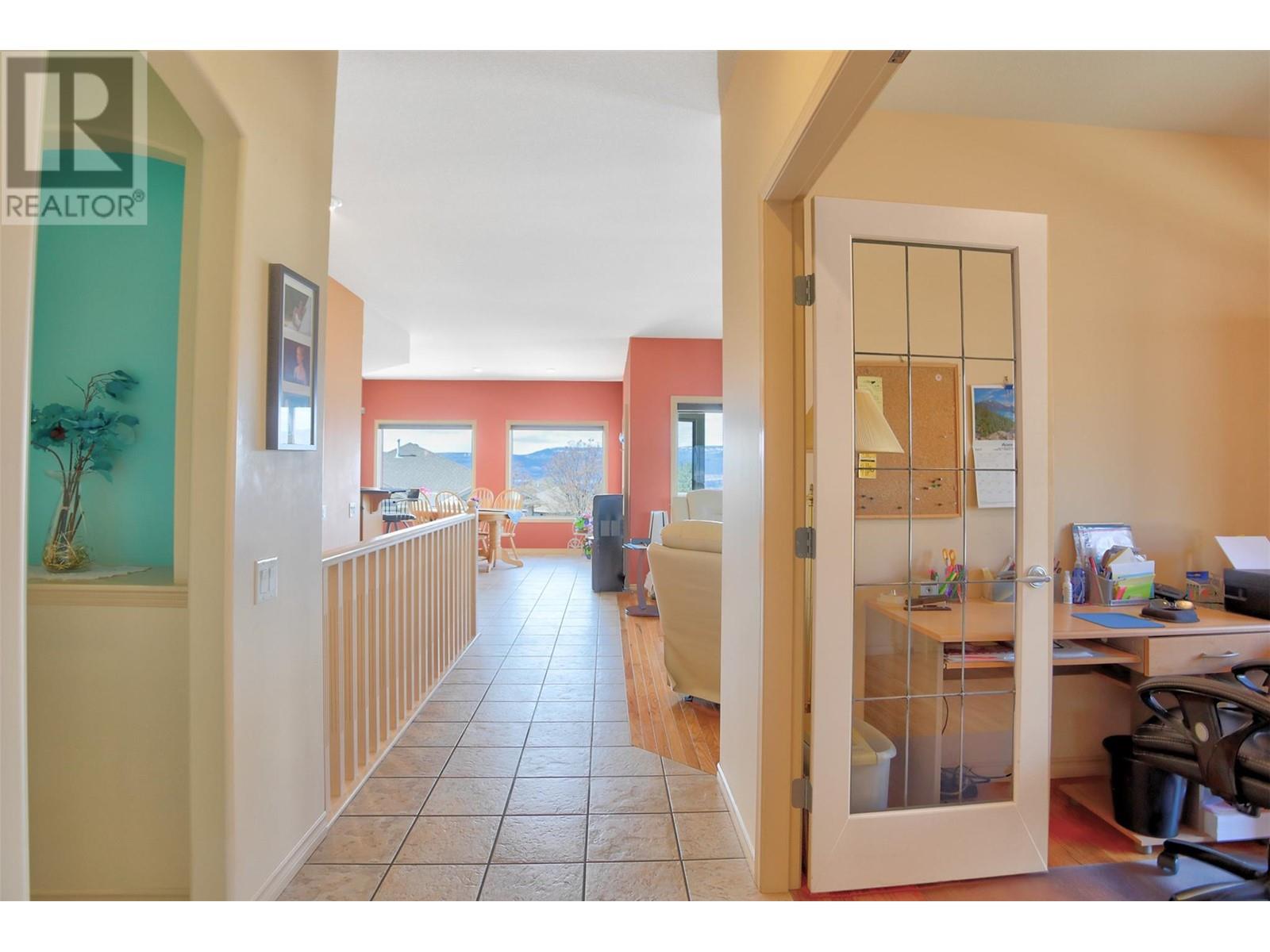 Property at 5038 South Ridge Drive image 2