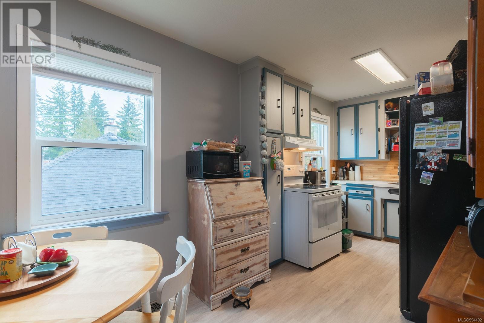 Property at 2473 Hilton Ave image 1