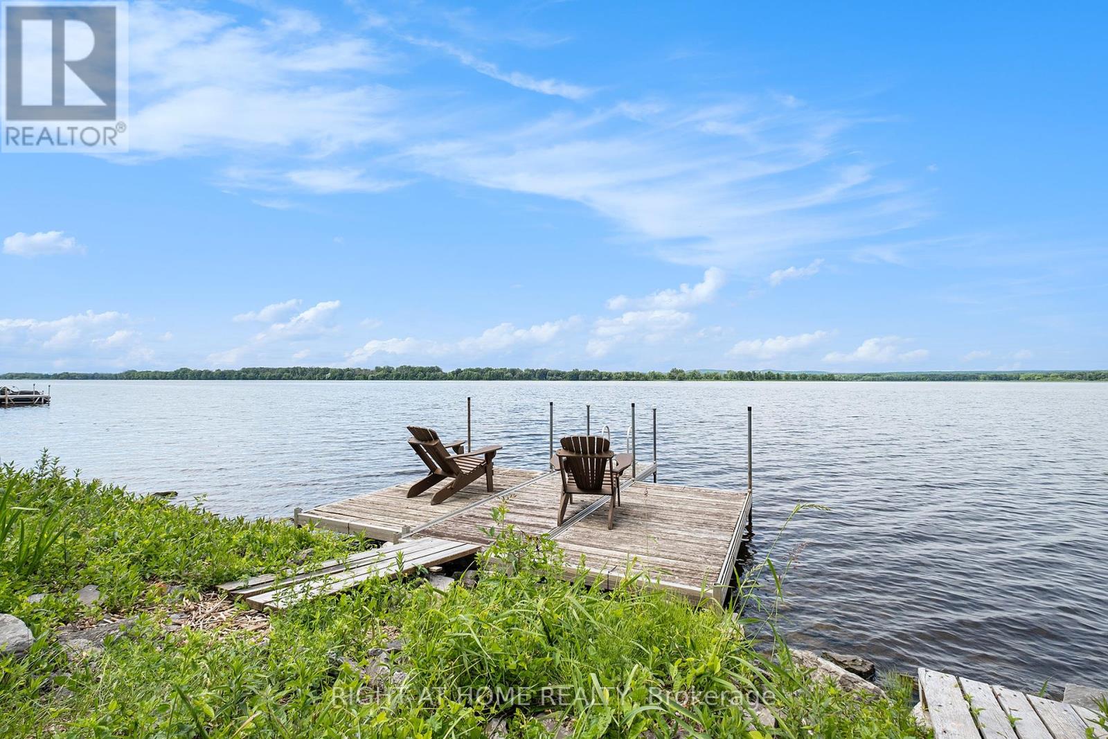 3031 Rue Principale Street S, Alfred And Plantagenet, Ontario  K0A 3K0 - Photo 30 - X12067351