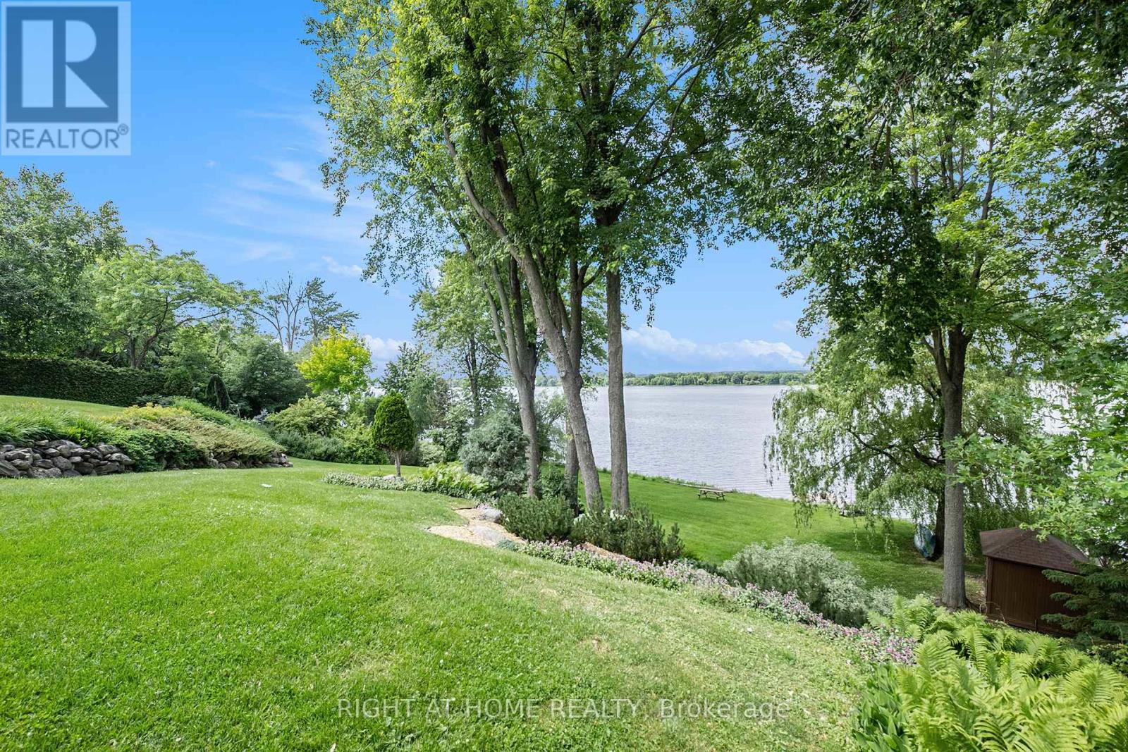 3031 Rue Principale Street S, Alfred And Plantagenet, Ontario  K0A 3K0 - Photo 43 - X12067351