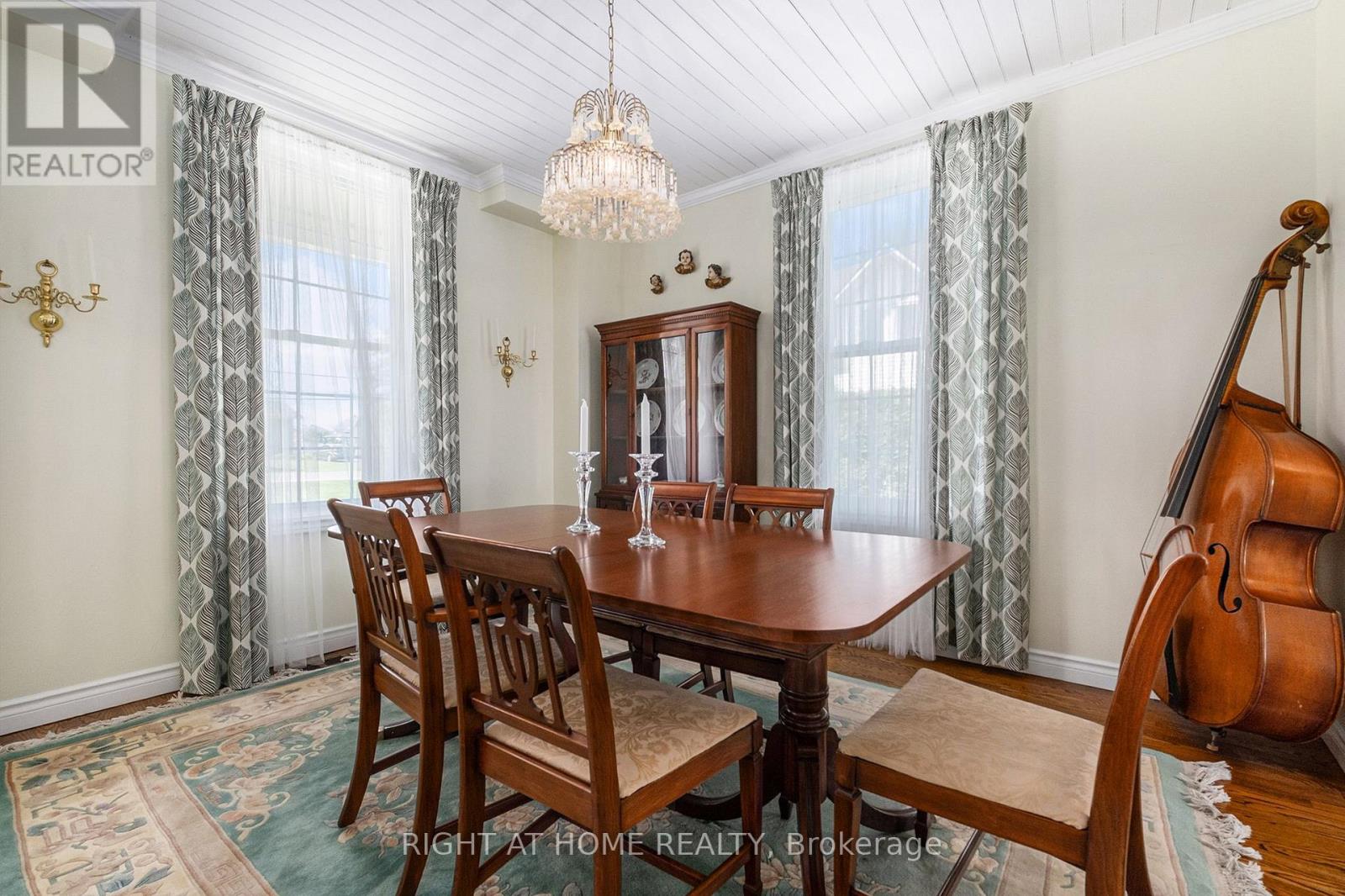 3031 Rue Principale Street S, Alfred And Plantagenet, Ontario  K0A 3K0 - Photo 8 - X12067351