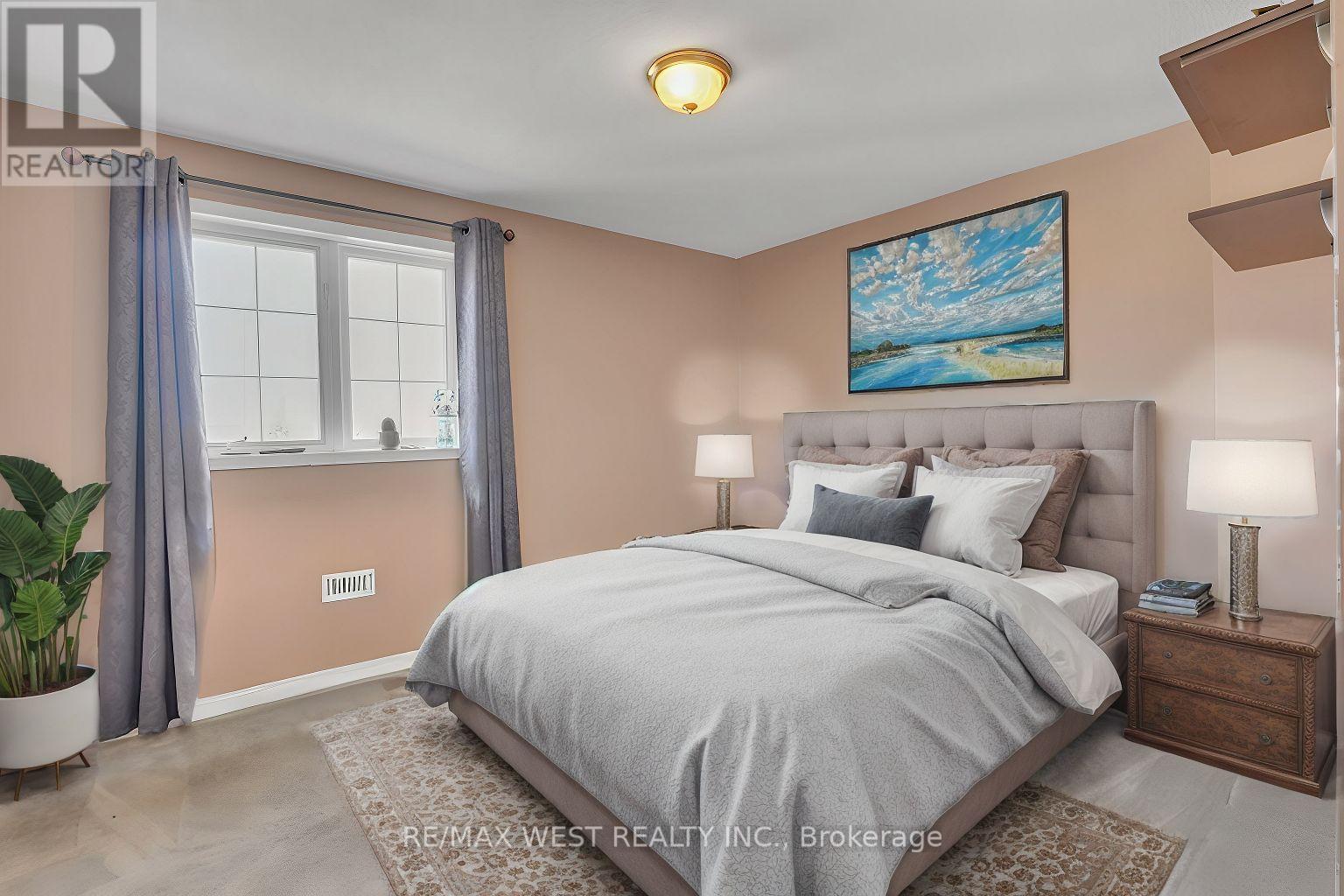 Property at 15 SEYMOUR CRESCENT image 5