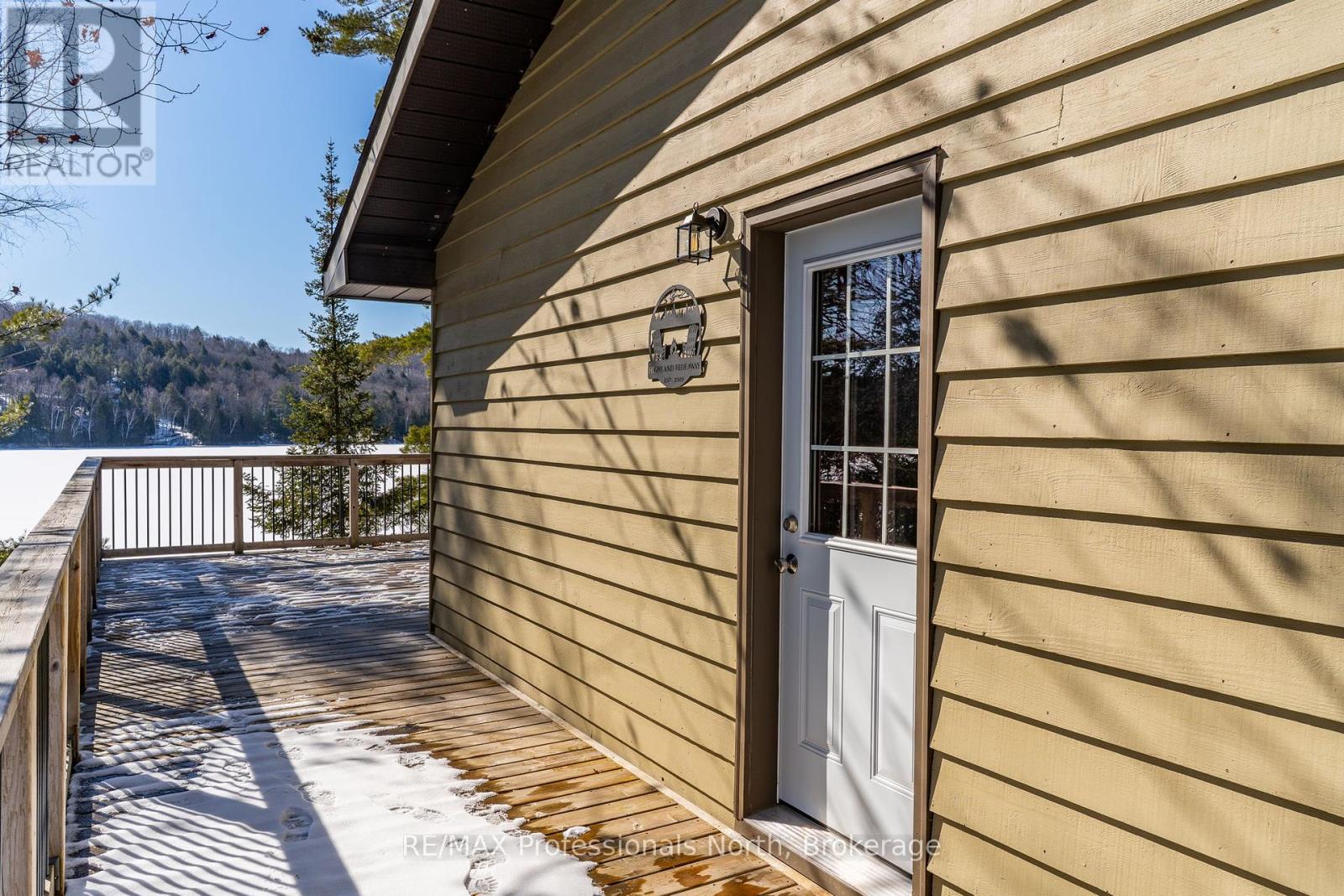 Property at 1196 PORTAGE ROAD image 4