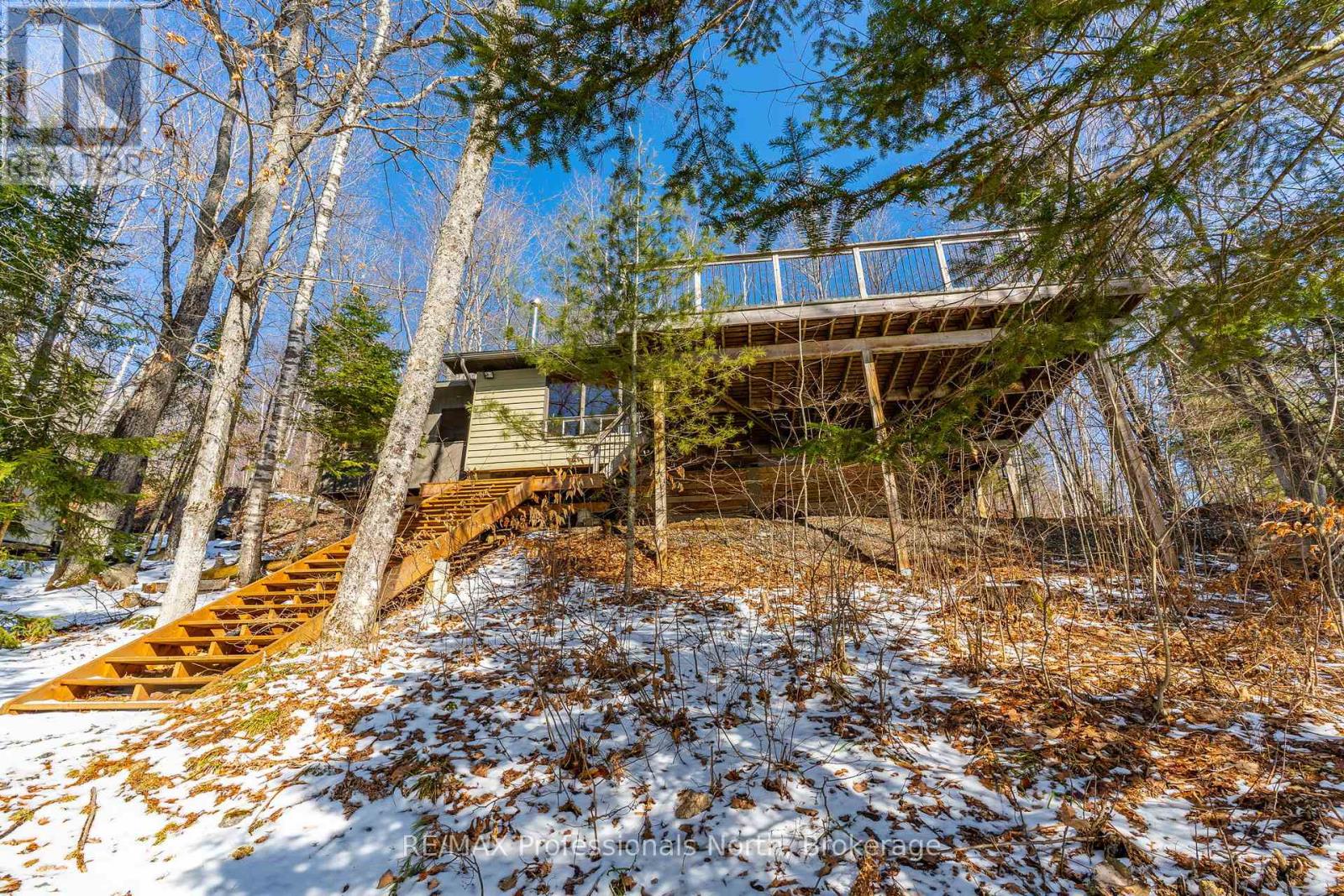1196 Portage Road, Dysart Et Al, Ontario  K0M 1S0 - Photo 41 - X12067236