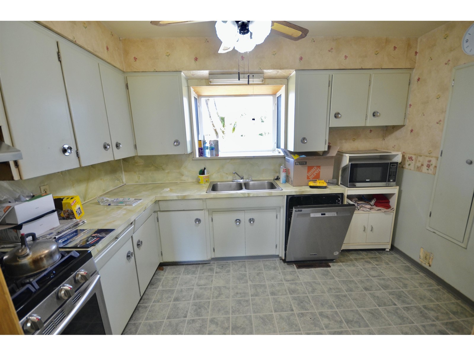 48821 Yale Road, East Chilliwack, Chilliwack, British Columbia  V4Z 0B1 - Photo 8 - R2986411